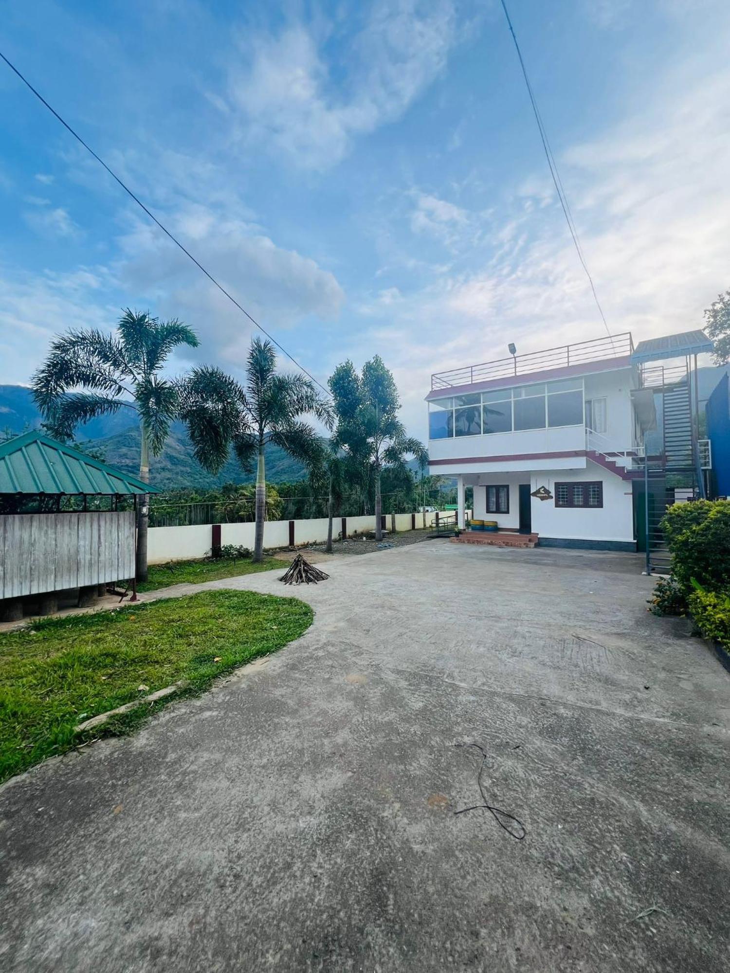 Villa Kadampil Bliss Maraiyūr Exterior foto